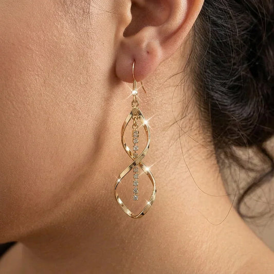 スパイラル ドロップピアス