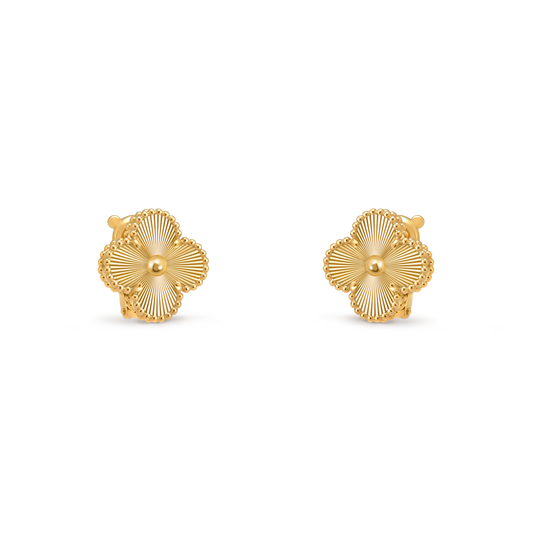 ヒナタ：四つ葉のクローバー チャームピアス