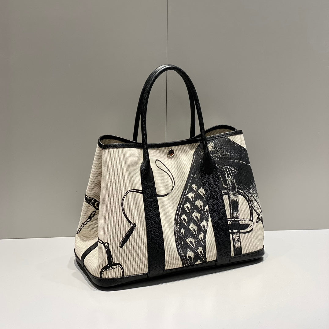 Artisanal Canvas Collection Handbag | バッグ