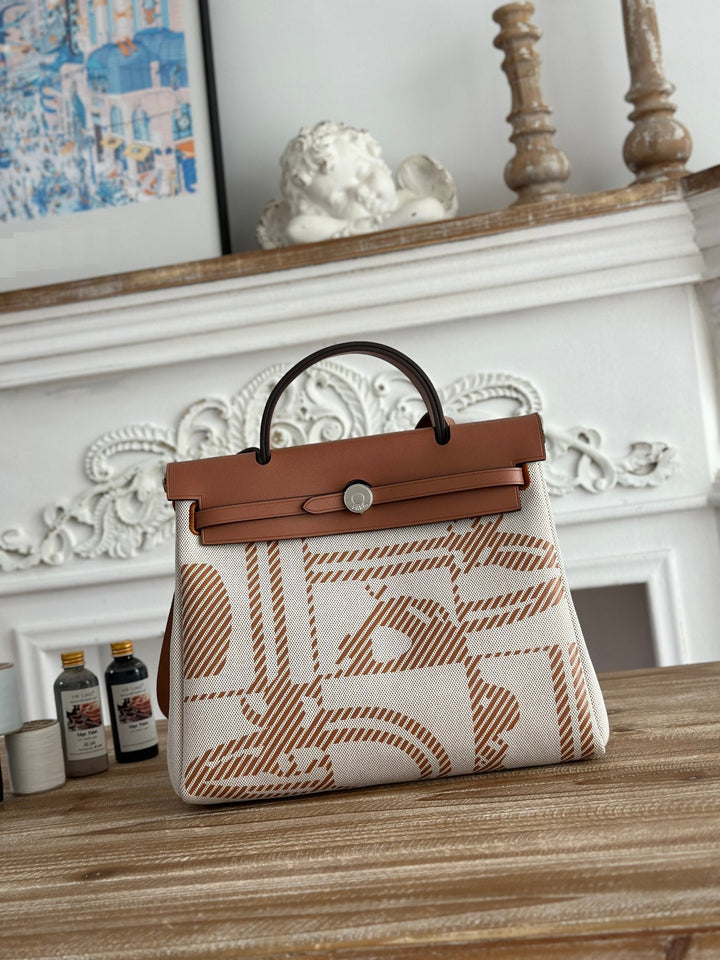 Elysian Collection Handbag | バッグ