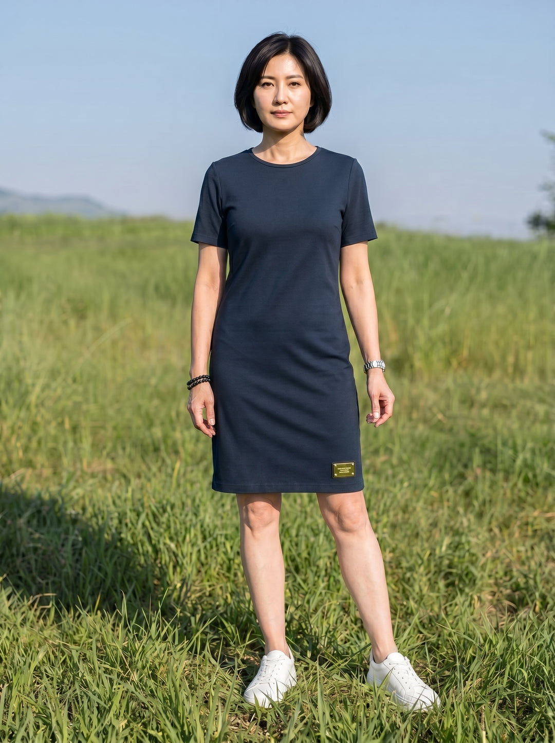 colour:Dark blue