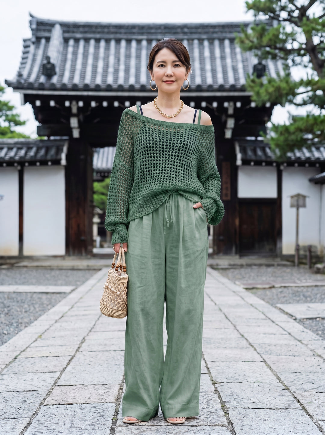colour:Green