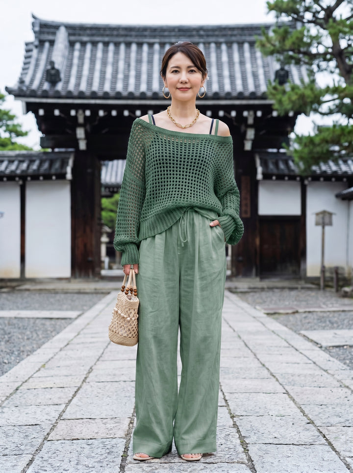 colour:Green