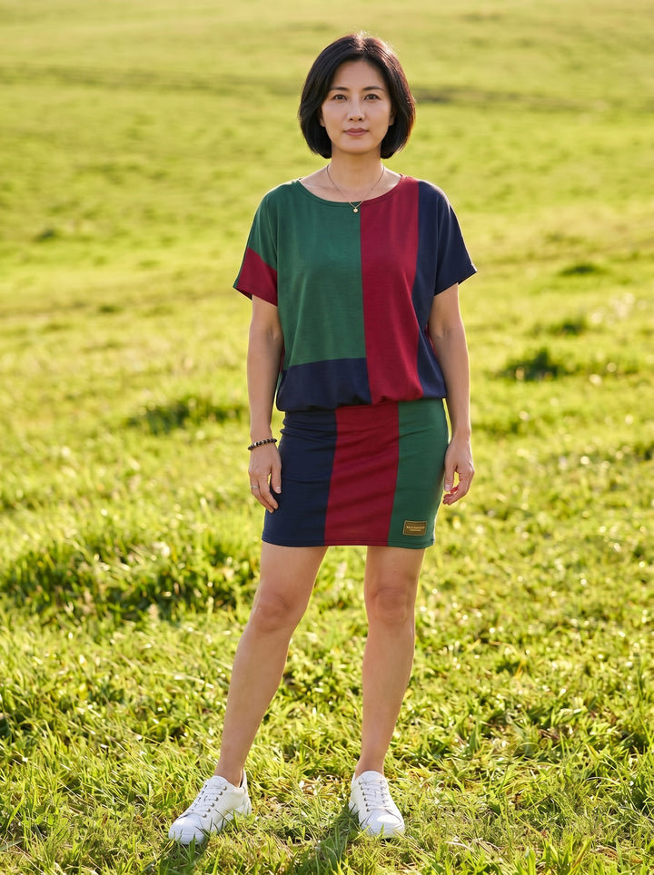 colour:Green Red Dark Blue