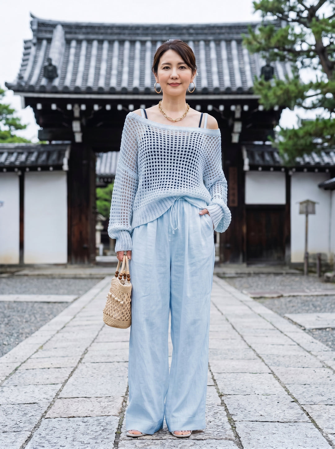 colour:Light  Blue