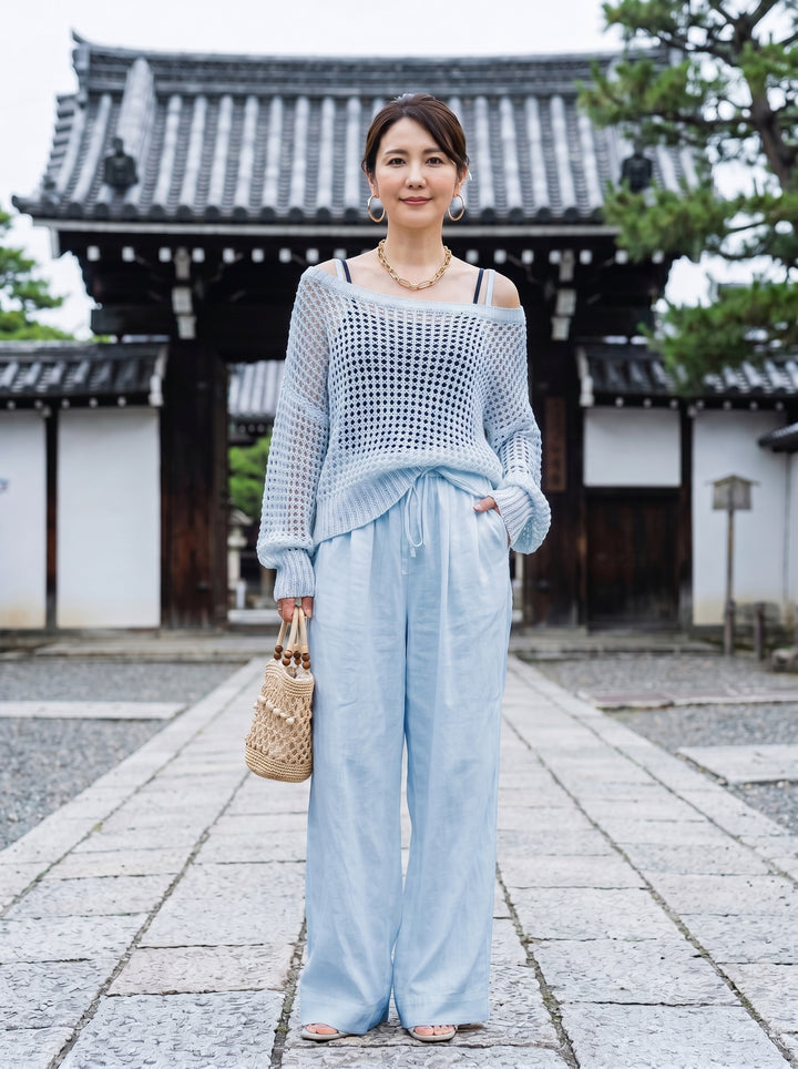 colour:Light  Blue