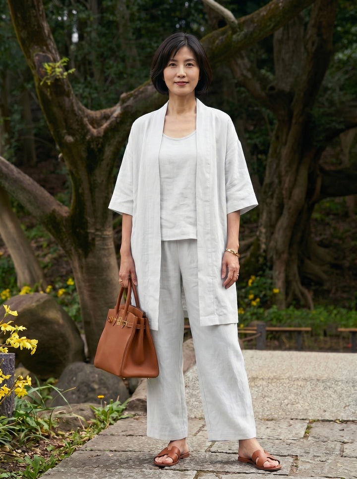 colour:White