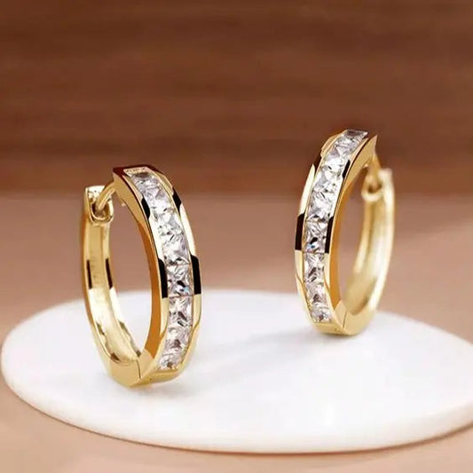 ルカ：ゴールド＆クリスタル フープピアス